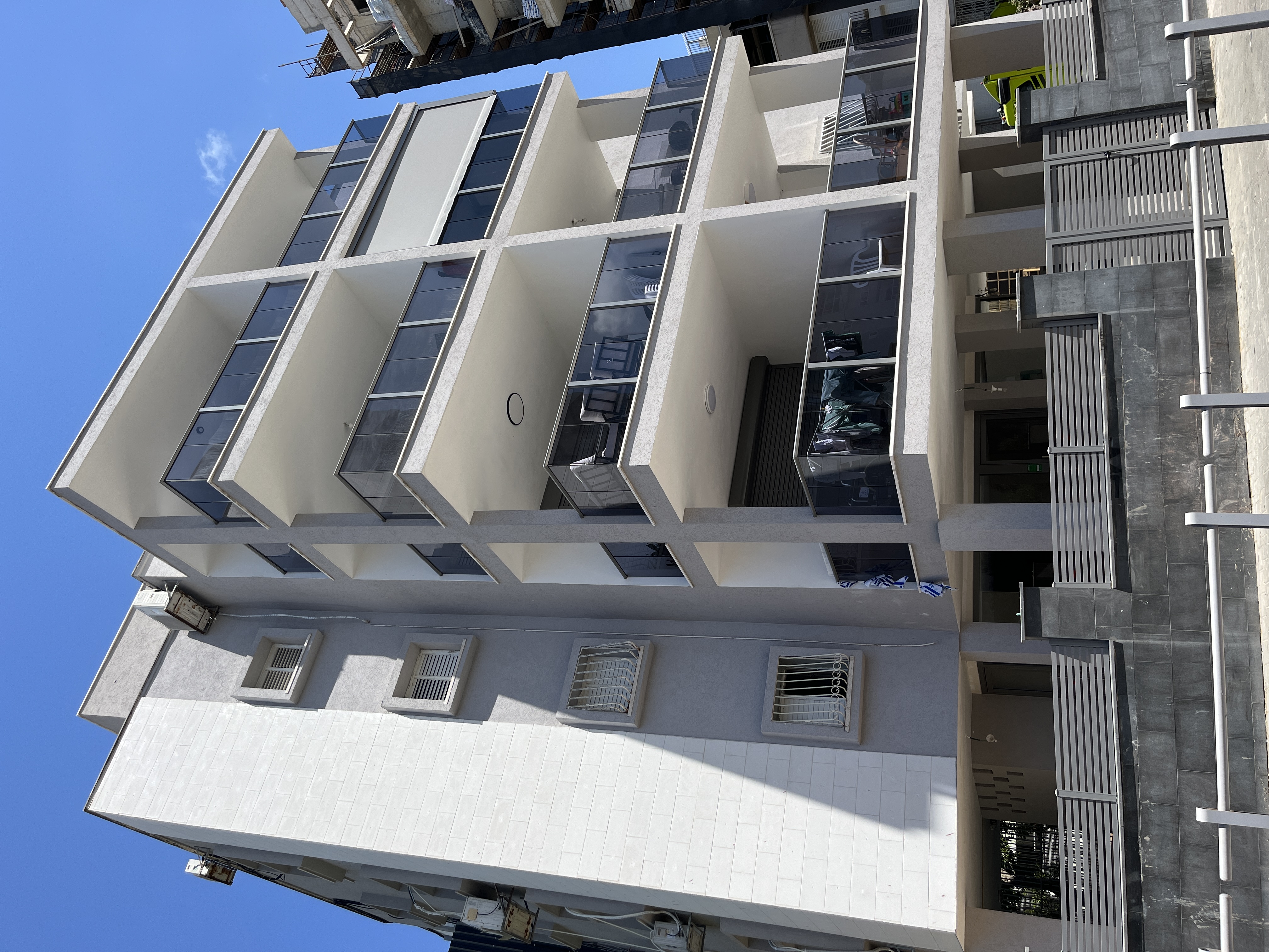 בניית מרפסות ושיפוץ בניין בת ים מסריק 29